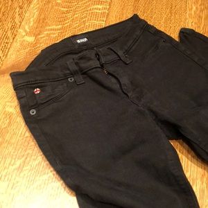 Hudson black skinny jeans like new size 24